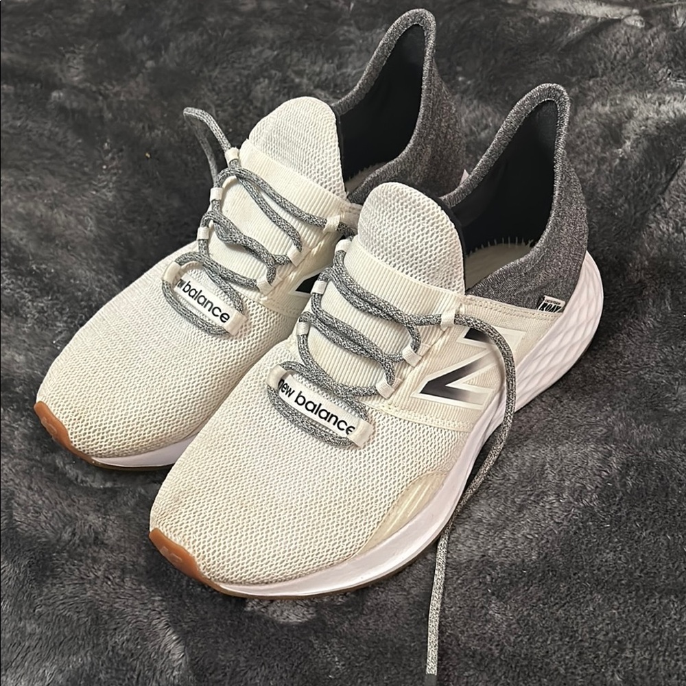 New Balance Women's White and Grey Sneakers
